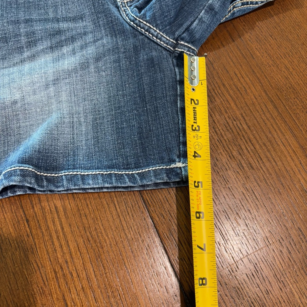 Wrangler Women's Blue Denim Stretch Jean Shorts 7/8 - Picture 9 of 10